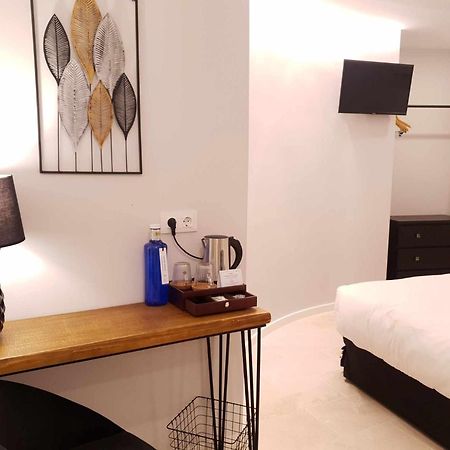 El Silencio Boutique Room เซโกเวีย ภายนอก รูปภาพ