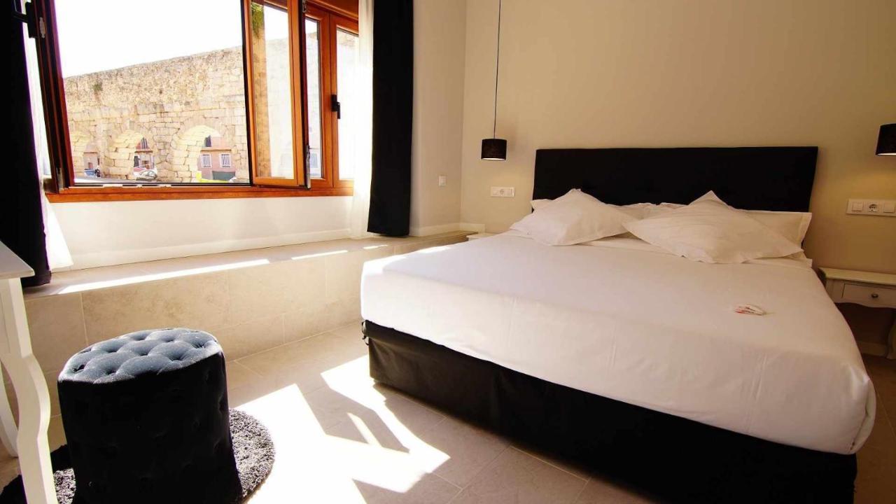 El Silencio Boutique Room เซโกเวีย ภายนอก รูปภาพ