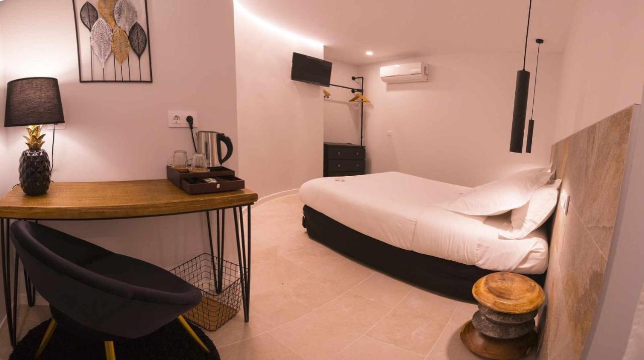 El Silencio Boutique Room เซโกเวีย ภายนอก รูปภาพ