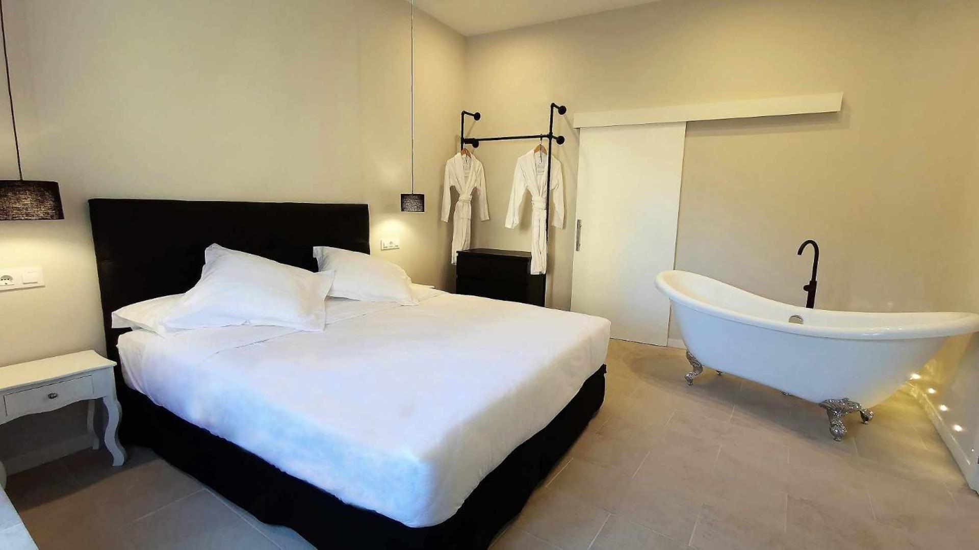 El Silencio Boutique Room เซโกเวีย ภายนอก รูปภาพ
